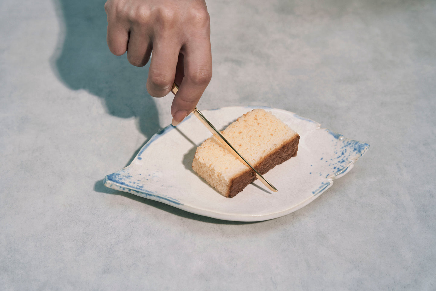 Gold Dessert Knife – Inspired by the Japanese Sword -
