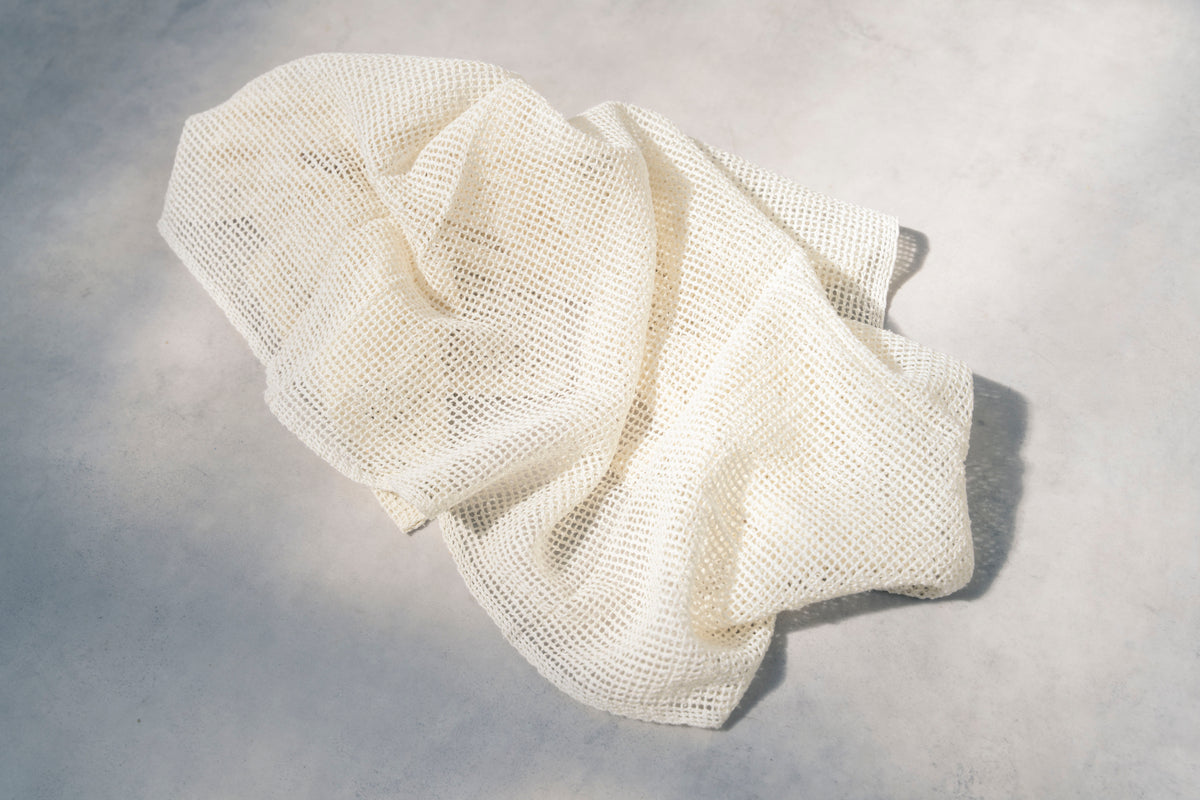 Silk Body Towel – Kyoto Nishijin Tsumugi Silk / Ivory