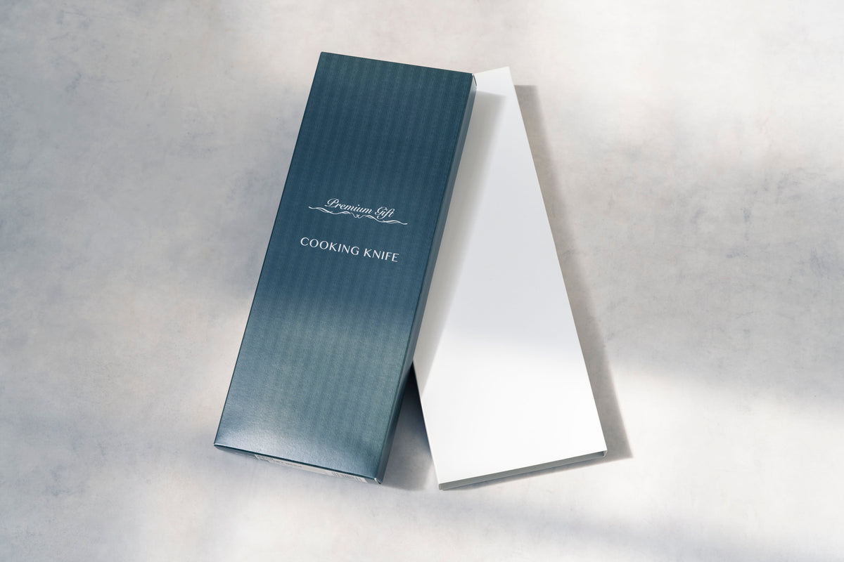 Santoku & Petty Knife Set with Mini Sharpener – Tsubame-Sanjo, Japan