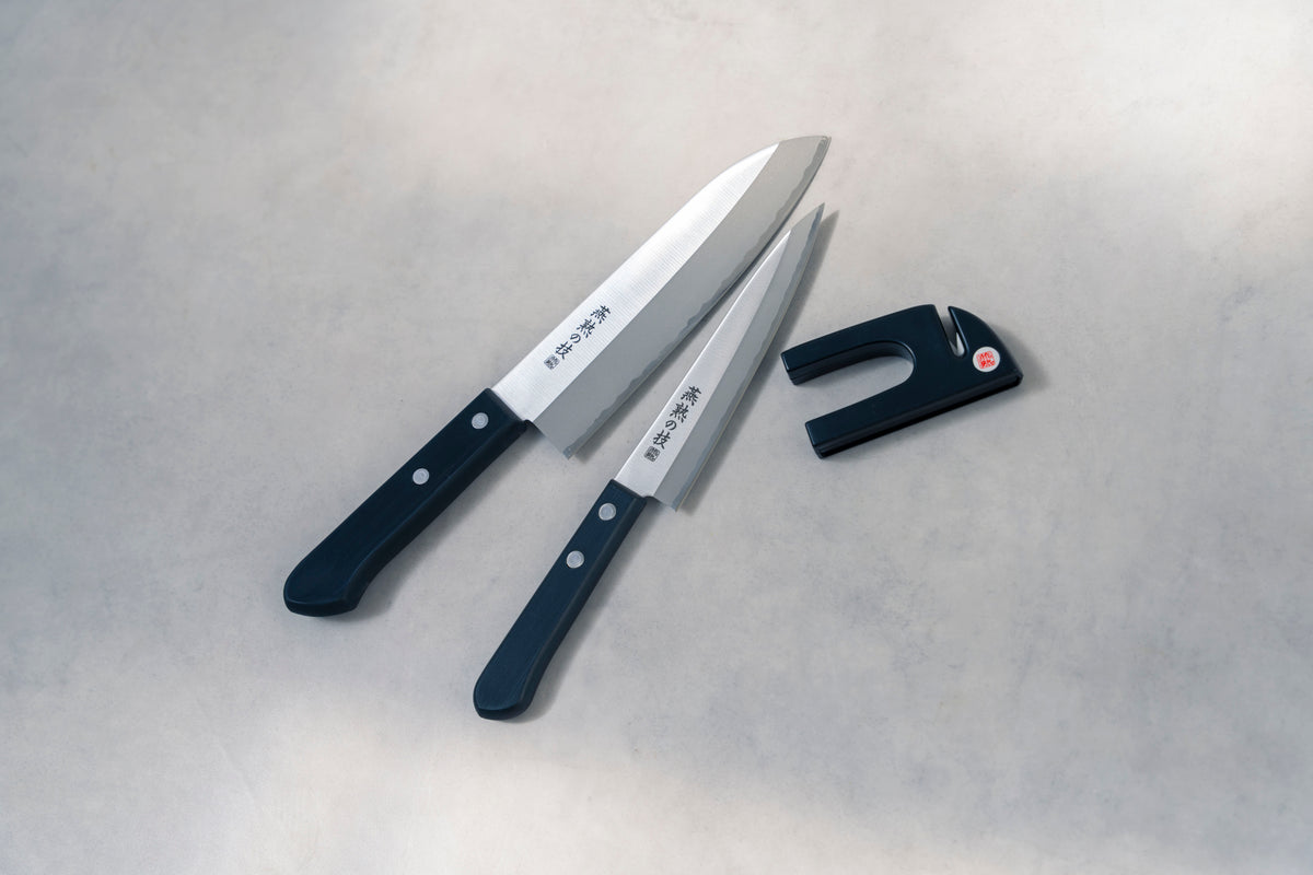 Santoku & Petty Knife Set with Mini Sharpener – Tsubame-Sanjo, Japan
