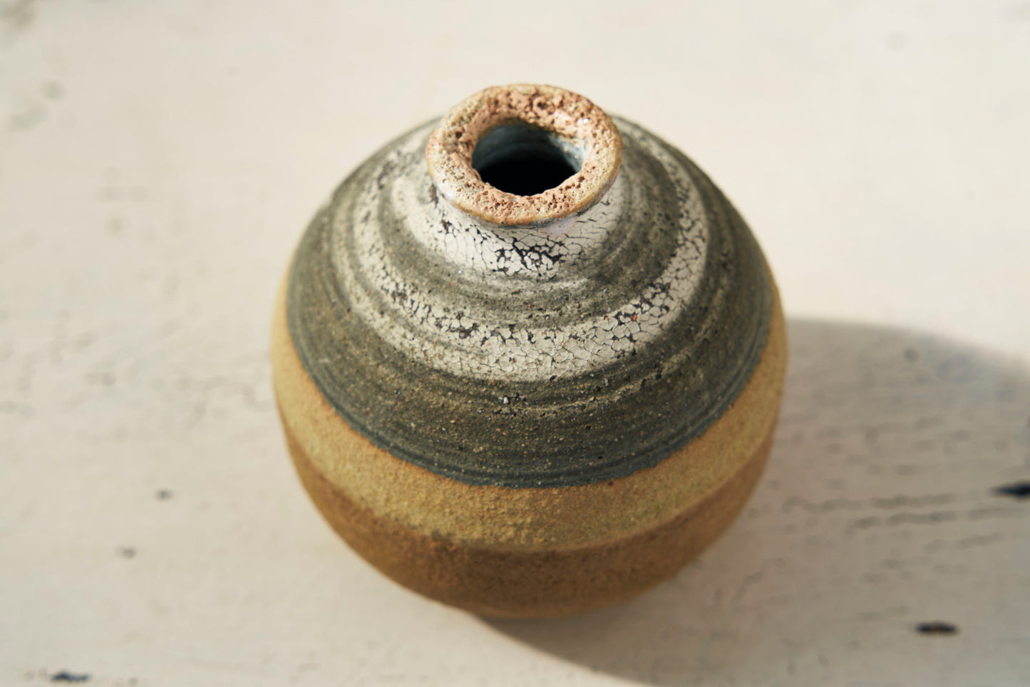 Ichirinzasi / single flower vase 001